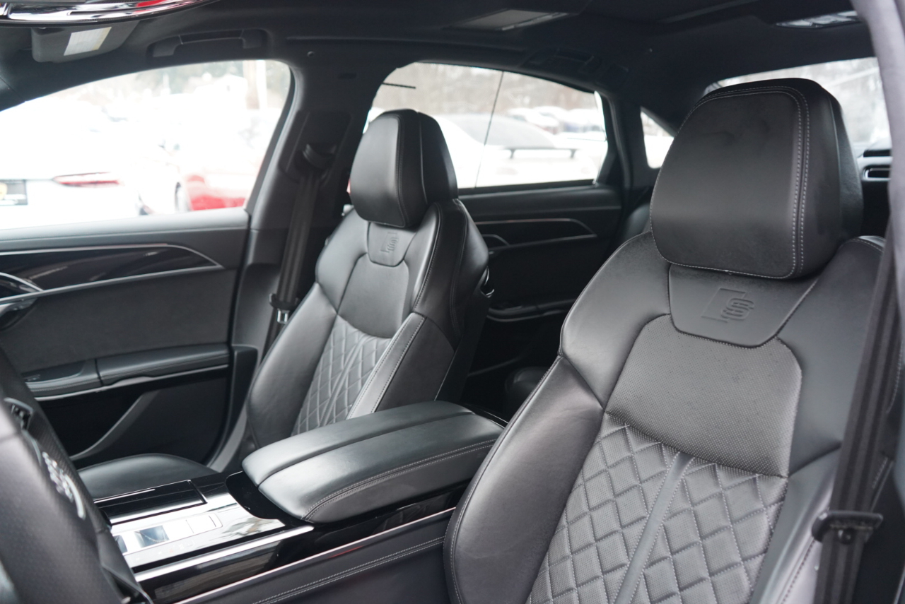 Audi S8 4.0 TFSI 2022