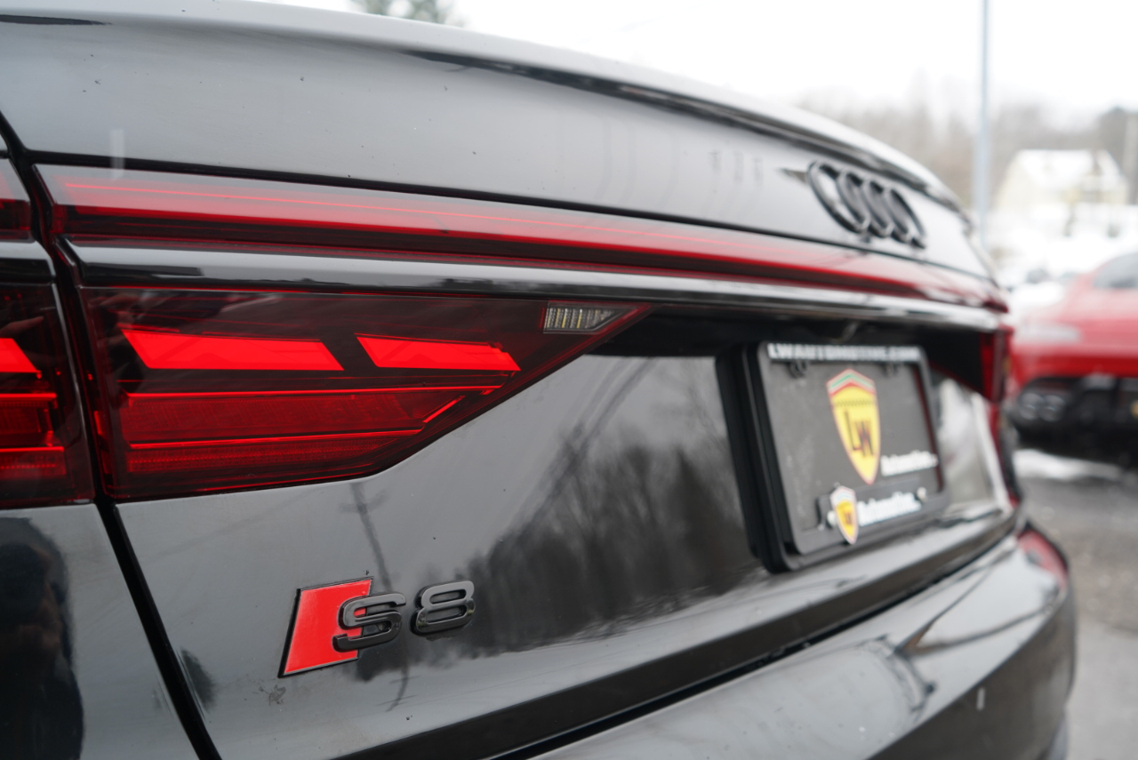 Audi S8 4.0 TFSI 2022