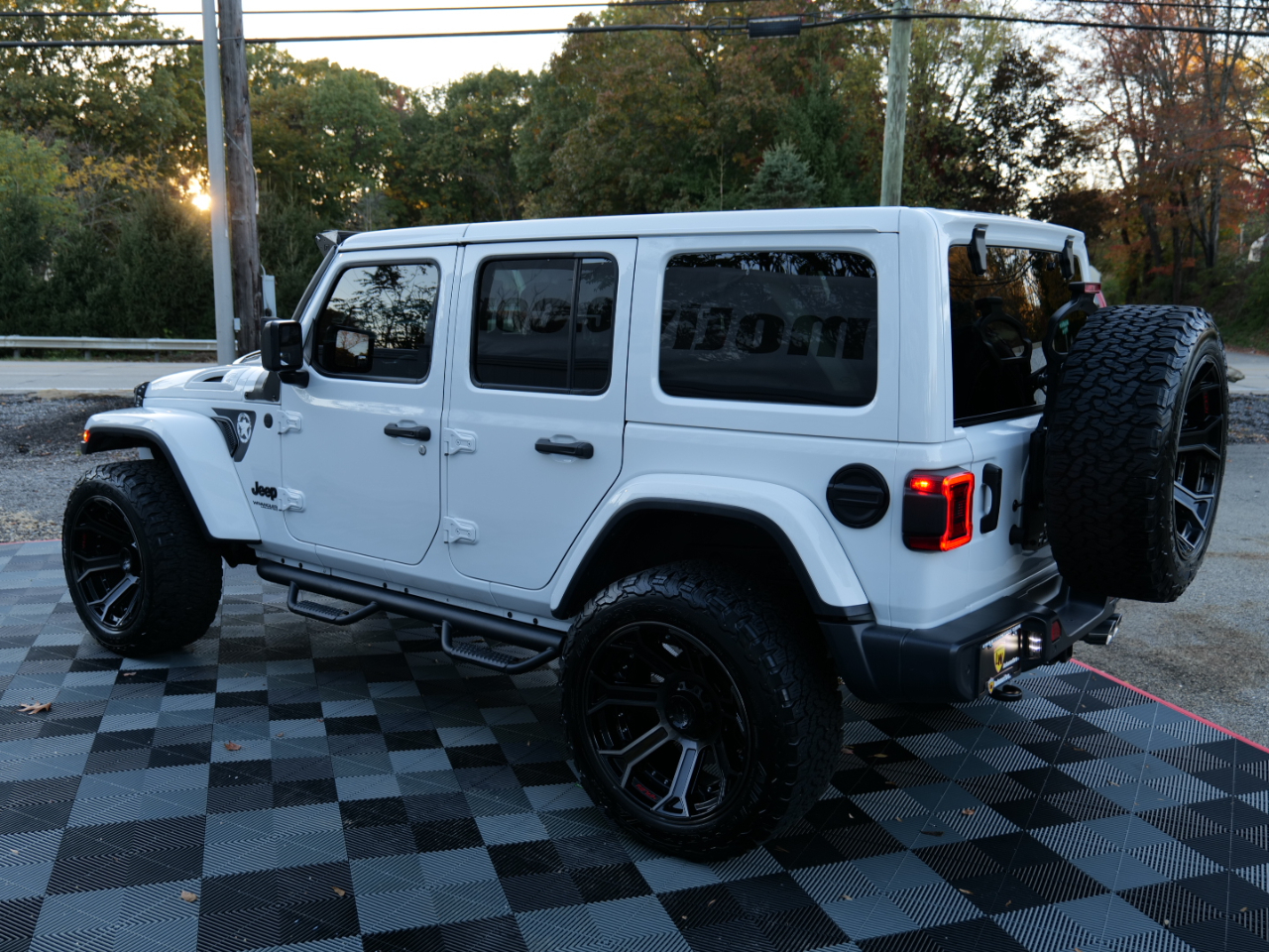 Jeep Wrangler Unlimited Sahara Altitude 4x4 2021 Jeep Wrangler Unlimited Sahara Altitude 4x4 2021