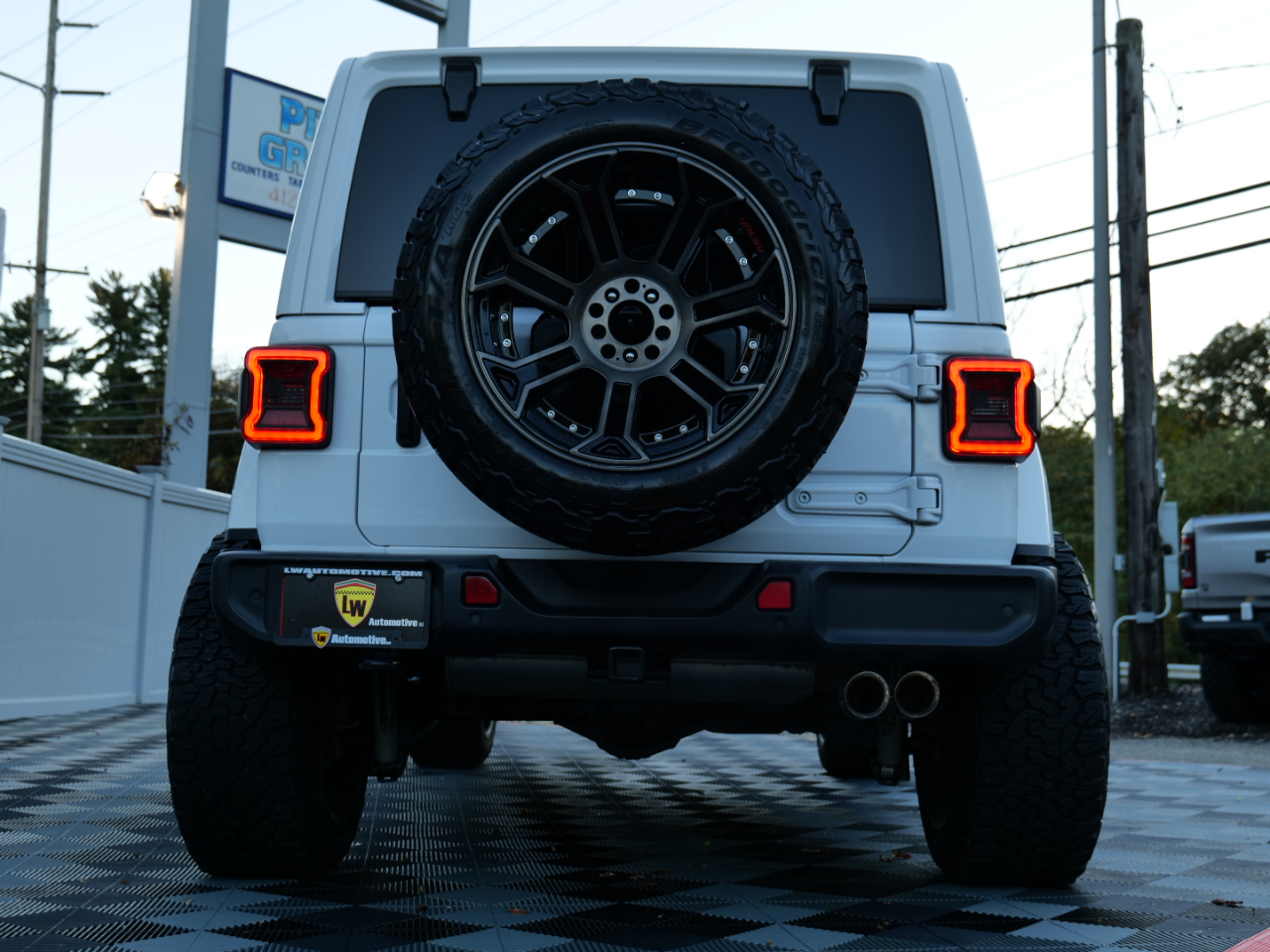 Jeep Wrangler Unlimited Sahara Altitude 4x4 2021 Jeep Wrangler Unlimited Sahara Altitude 4x4 2021