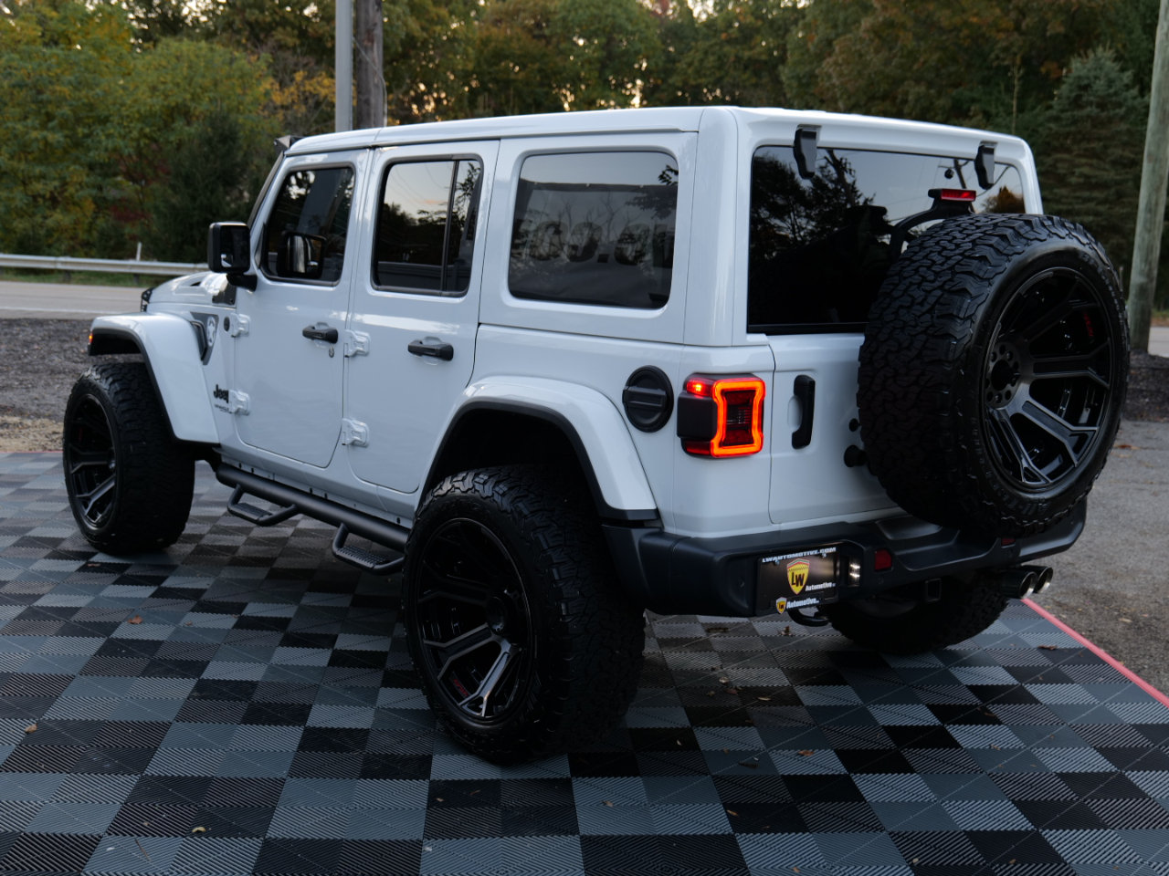 Jeep Wrangler Unlimited Sahara Altitude 4x4 2021 Jeep Wrangler Unlimited Sahara Altitude 4x4 2021