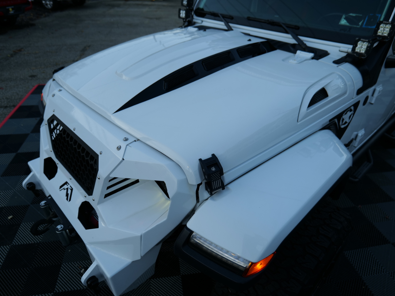 Jeep Wrangler Unlimited Sahara Altitude 4x4 2021 Jeep Wrangler Unlimited Sahara Altitude 4x4 2021