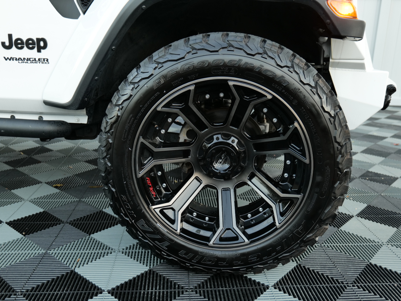 Jeep Wrangler Unlimited Sahara Altitude 4x4 2021 Jeep Wrangler Unlimited Sahara Altitude 4x4 2021