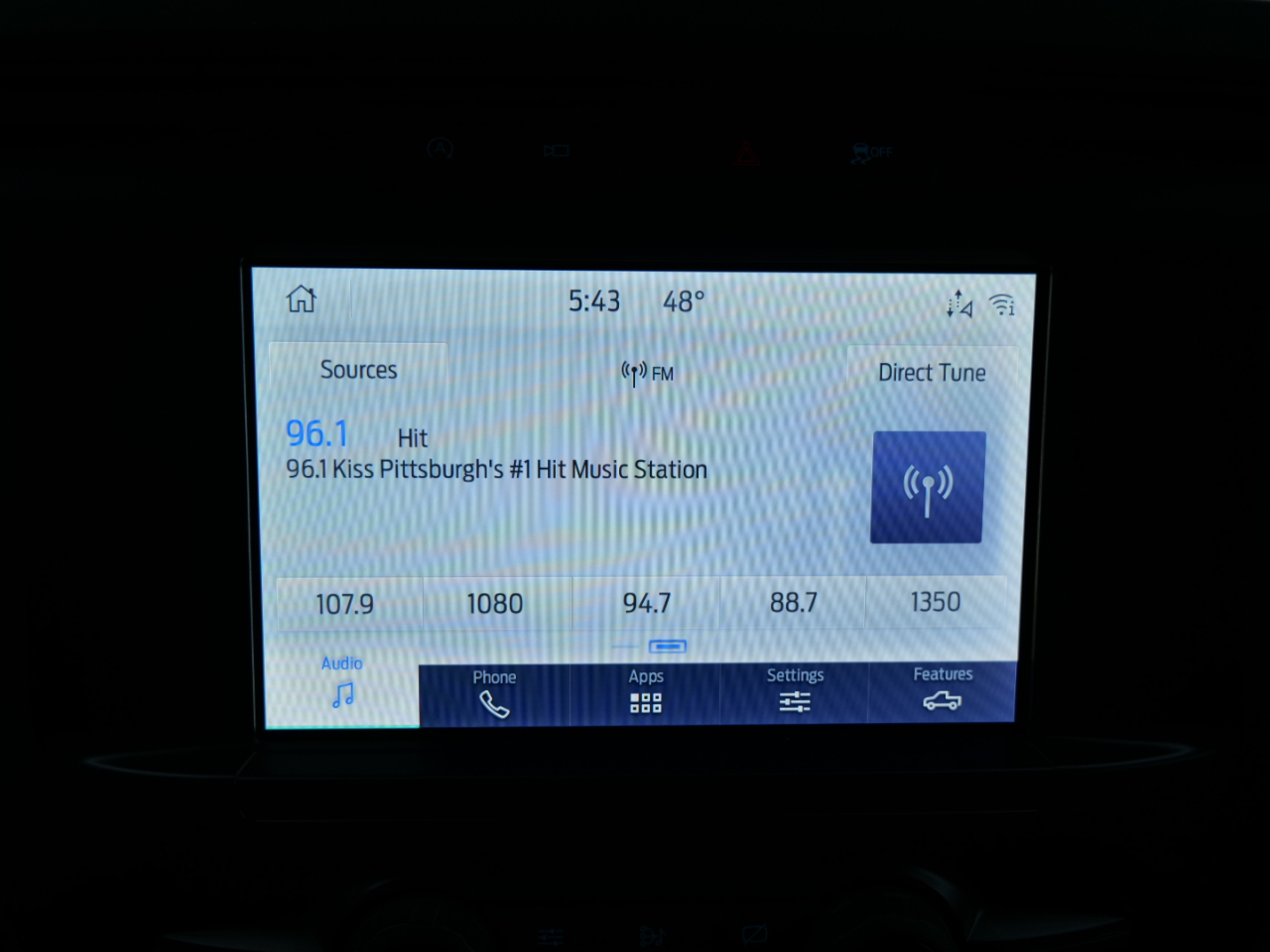 Ford F-150 XLT 4WD SuperCrew 5.5' Box 2021 Ford F-150 XLT 4WD SuperCrew 5.5' Box 2021