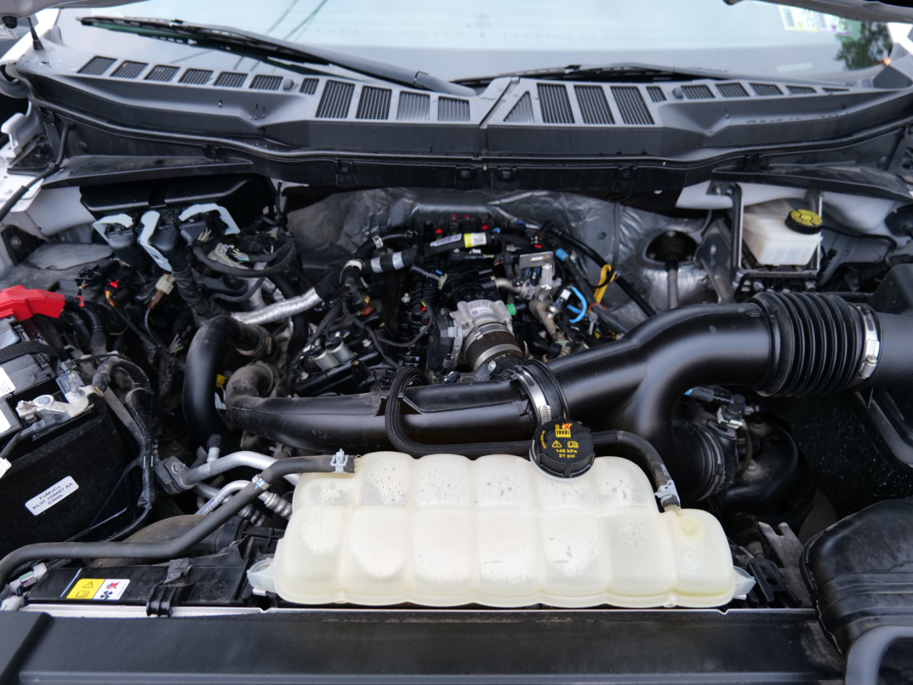 Ford F-150 XLT 4WD SuperCrew 5.5' Box 2021 Ford F-150 XLT 4WD SuperCrew 5.5' Box 2021