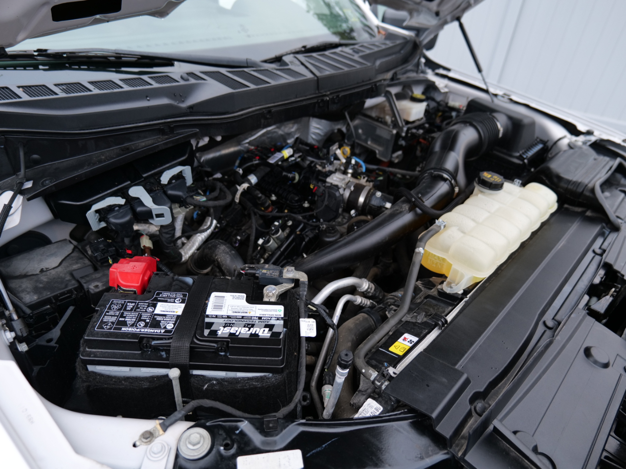 Ford F-150 XLT 4WD SuperCrew 5.5' Box 2021 Ford F-150 XLT 4WD SuperCrew 5.5' Box 2021