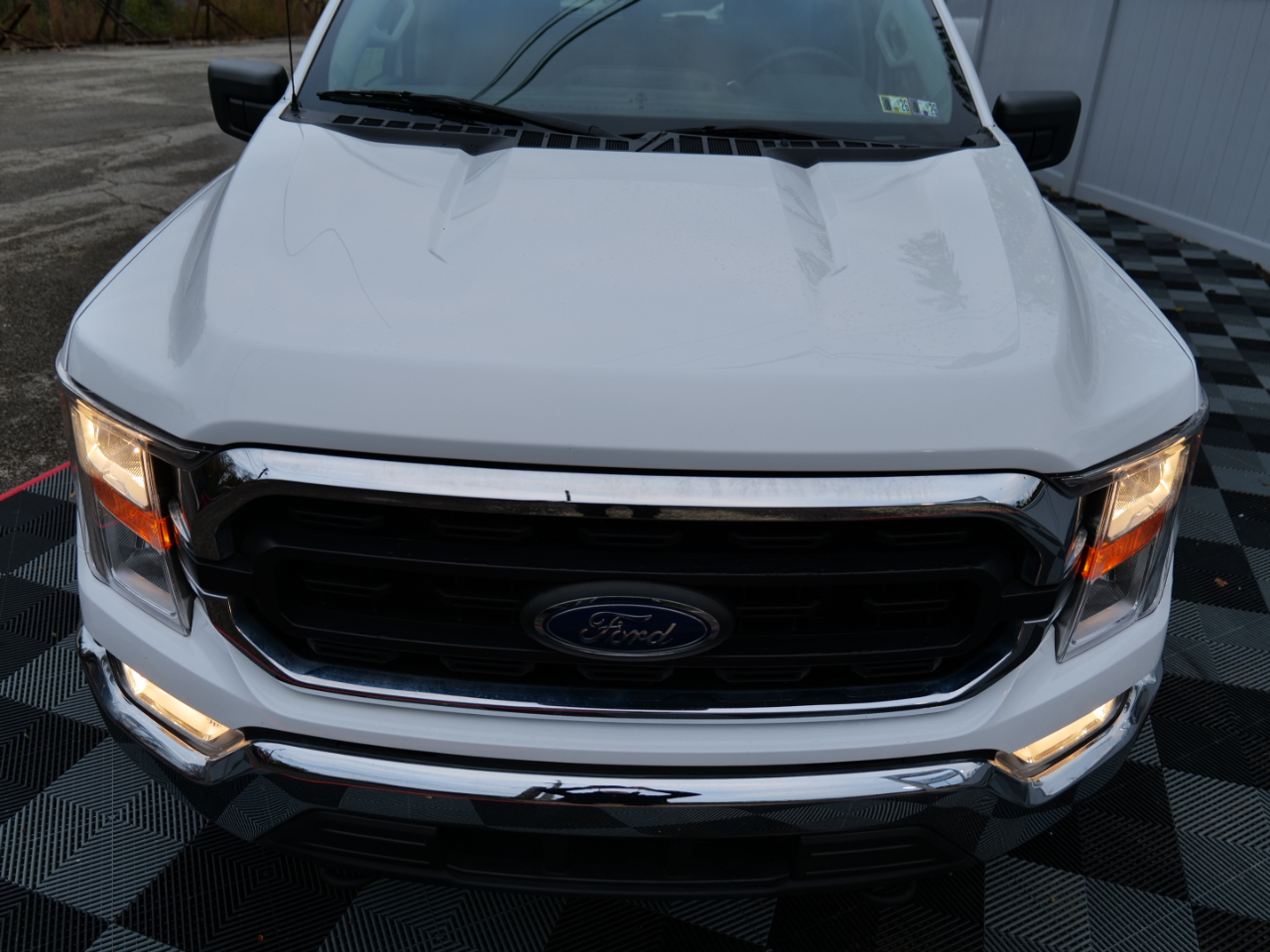 Ford F-150 XLT 4WD SuperCrew 5.5' Box 2021 Ford F-150 XLT 4WD SuperCrew 5.5' Box 2021