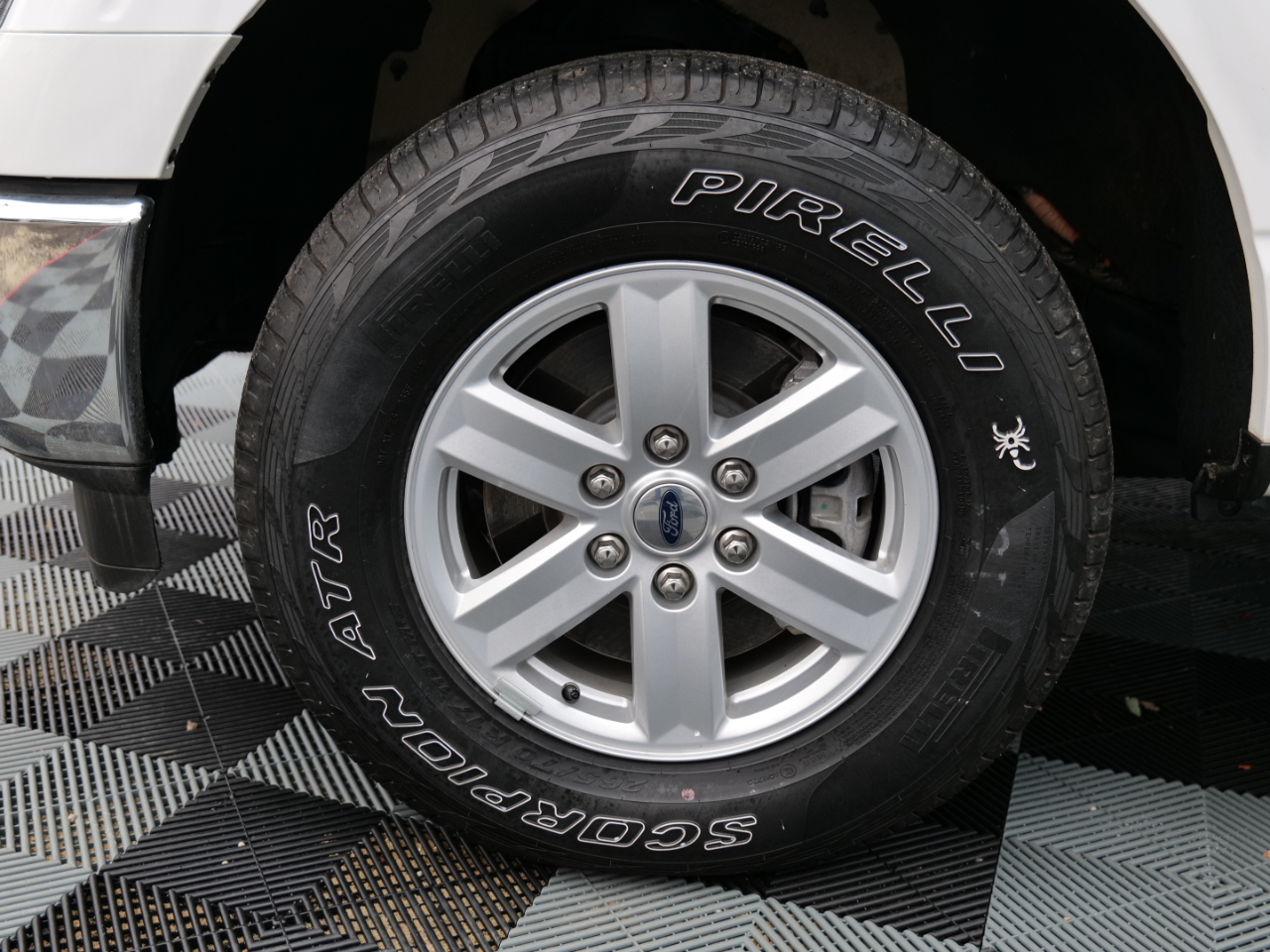 Ford F-150 XLT 4WD SuperCrew 5.5' Box 2021 Ford F-150 XLT 4WD SuperCrew 5.5' Box 2021