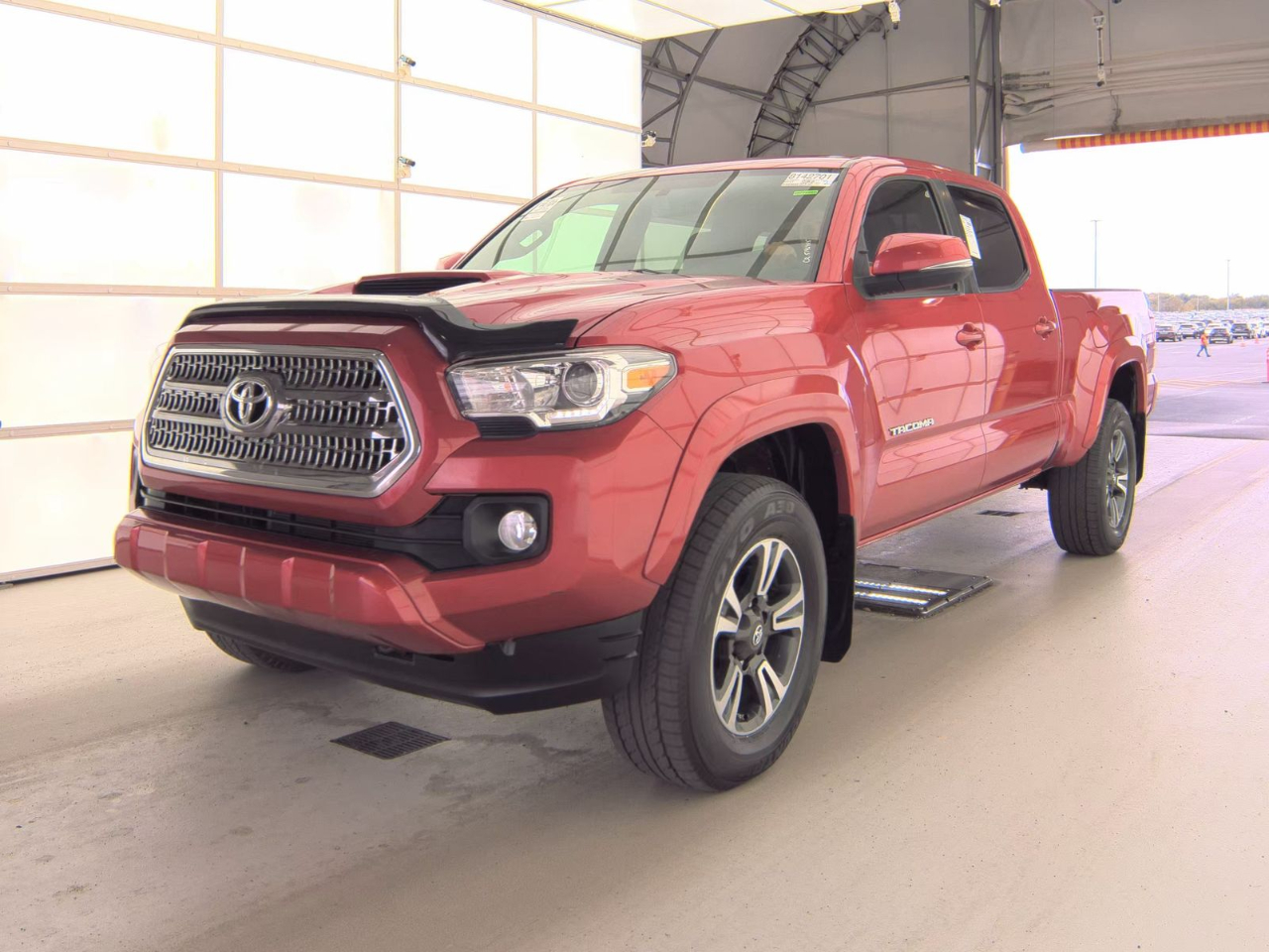 2017 Toyota Tacoma TRD Sport Double Cab 4x4 photo 5