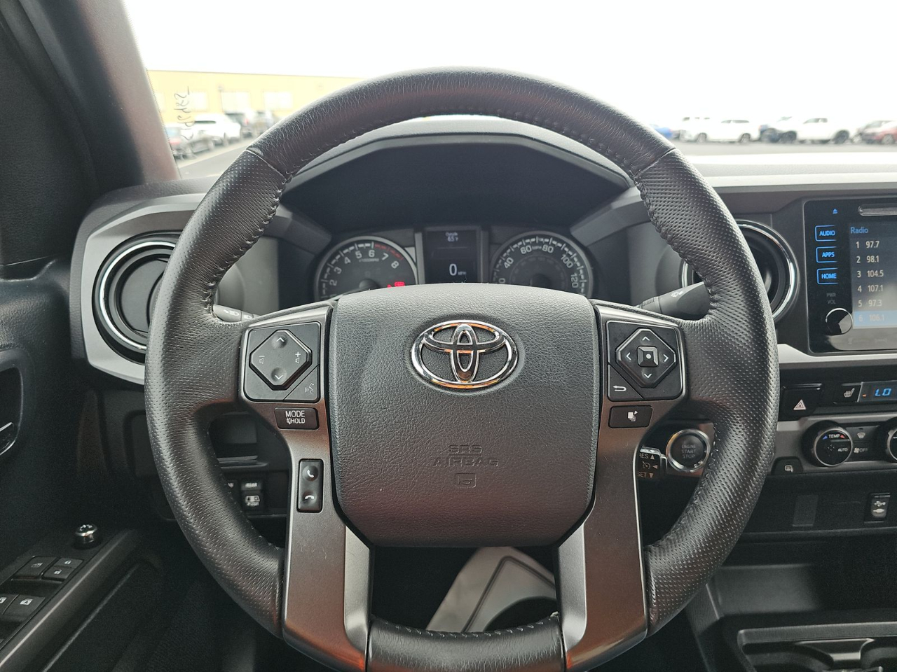 2017 Toyota Tacoma TRD Sport Double Cab 4x4 photo 11