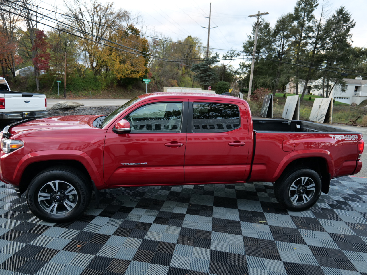 Toyota Tacoma TRD Sport Double Cab 4WD 2017 Toyota Tacoma TRD Sport Double Cab 4WD 2017