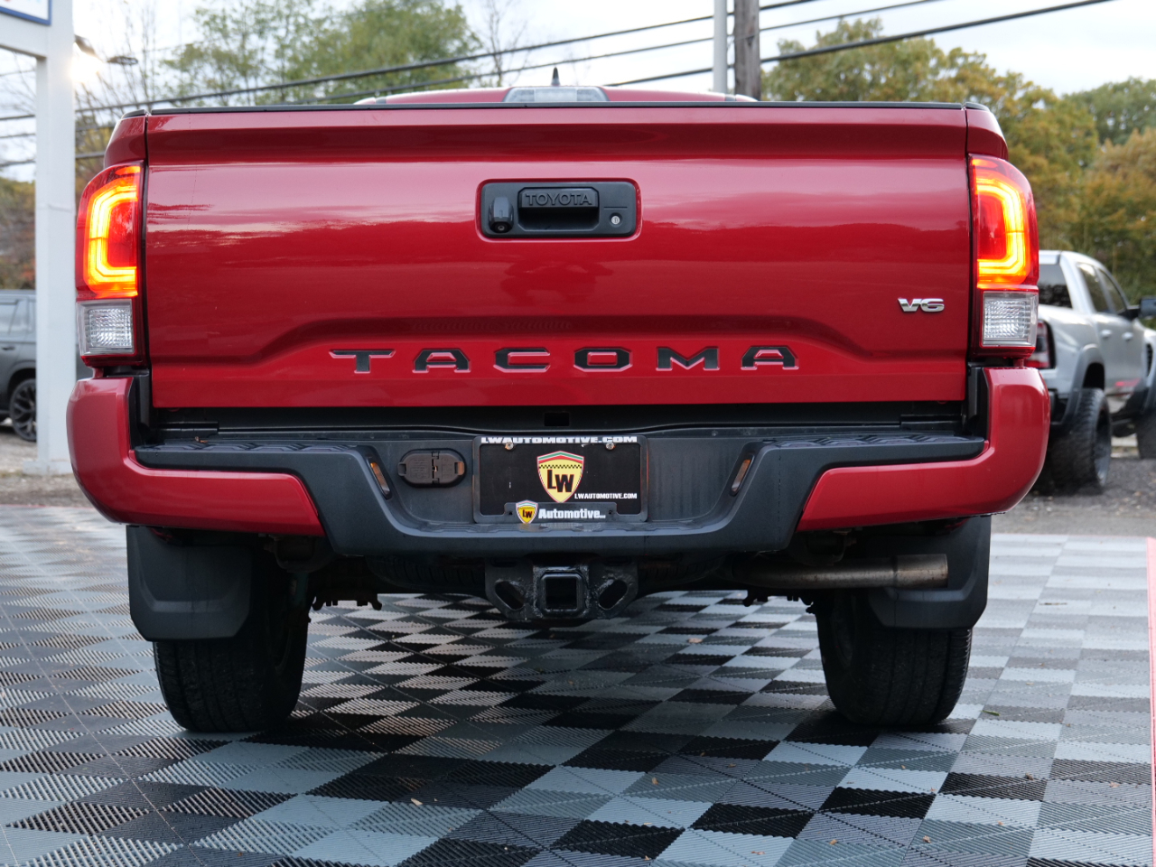 Toyota Tacoma TRD Sport Double Cab 4WD 2017 Toyota Tacoma TRD Sport Double Cab 4WD 2017