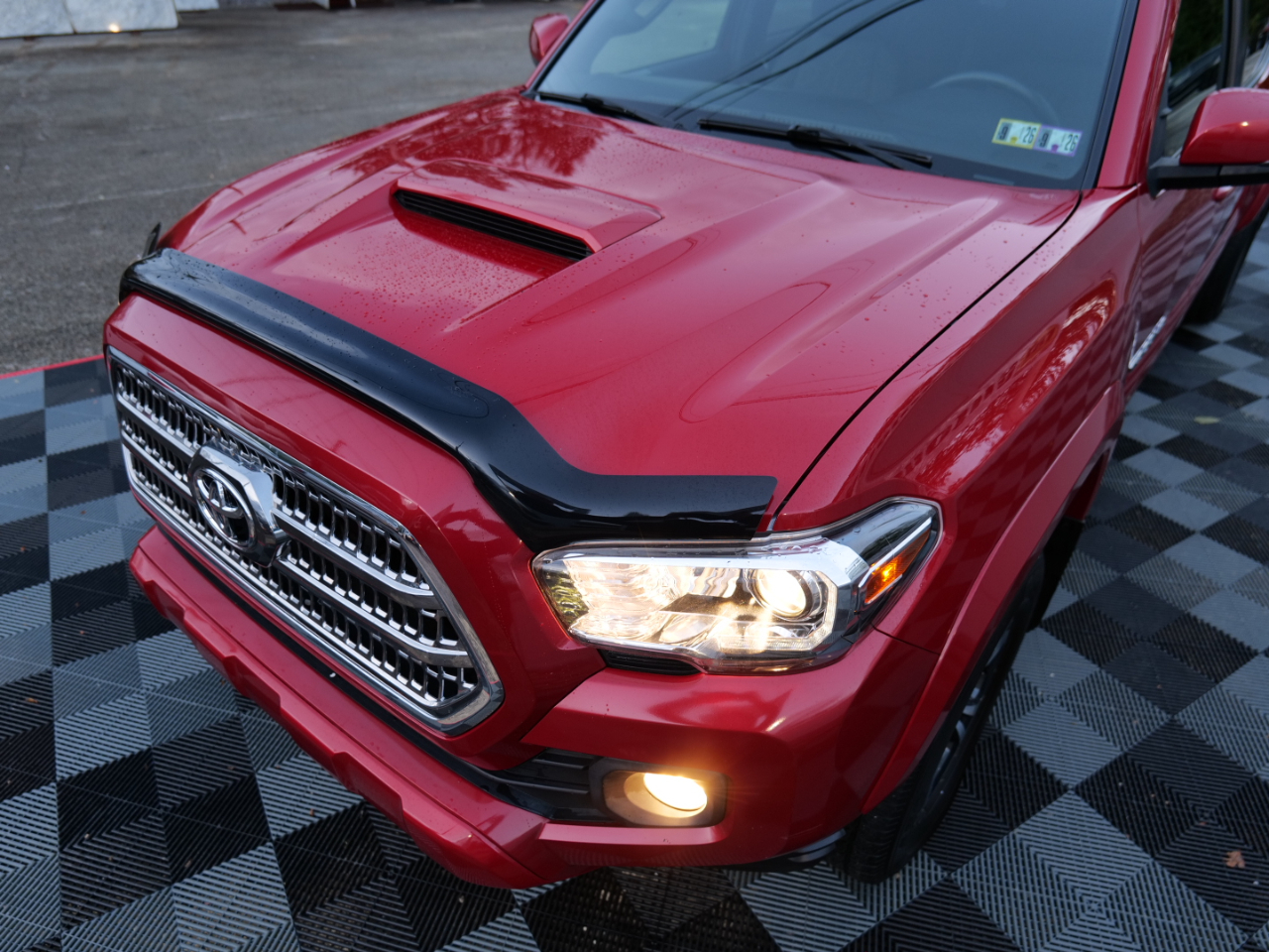 Toyota Tacoma TRD Sport Double Cab 4WD 2017 Toyota Tacoma TRD Sport Double Cab 4WD 2017