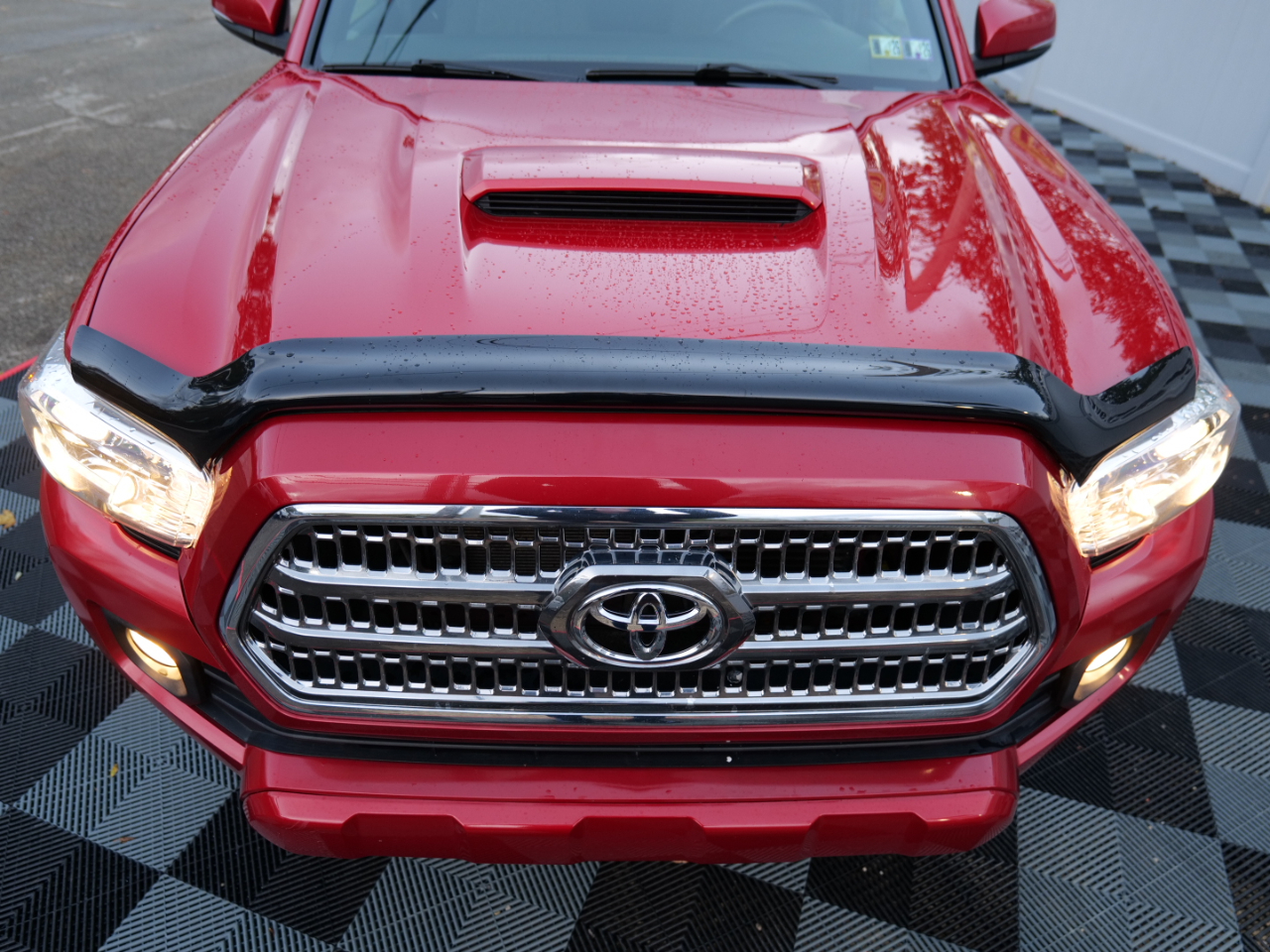 Toyota Tacoma TRD Sport Double Cab 4WD 2017 Toyota Tacoma TRD Sport Double Cab 4WD 2017