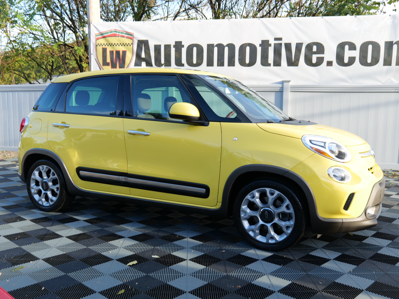 Fiat 500L 5dr HB Trekking 2014 Fiat 500L 5dr HB Trekking 2014