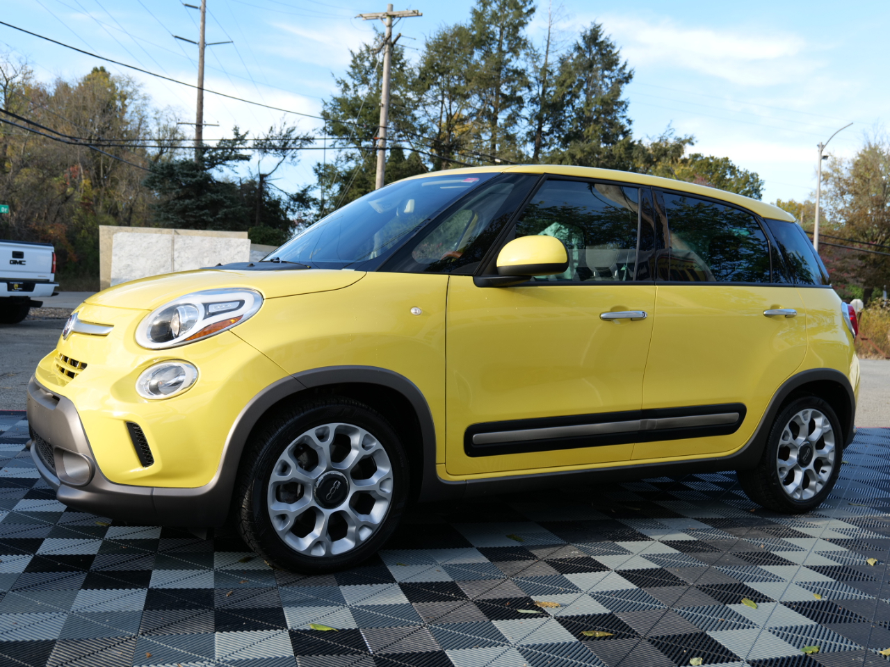 Fiat 500L 5dr HB Trekking 2014 Fiat 500L 5dr HB Trekking 2014