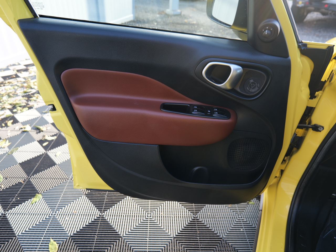 Fiat 500L 5dr HB Trekking 2014 Fiat 500L 5dr HB Trekking 2014