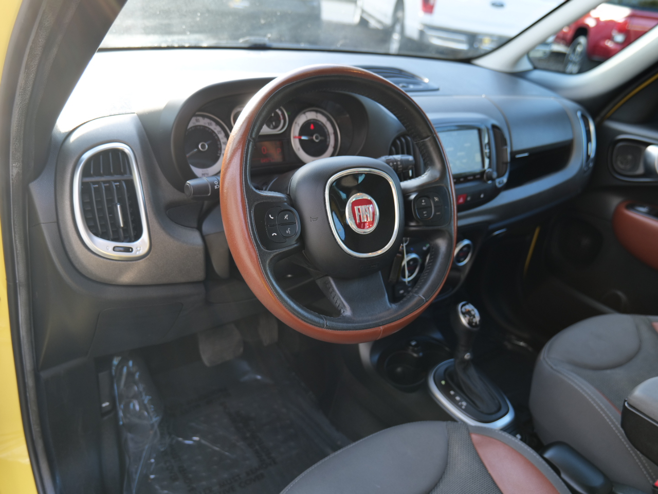 Fiat 500L 5dr HB Trekking 2014 Fiat 500L 5dr HB Trekking 2014