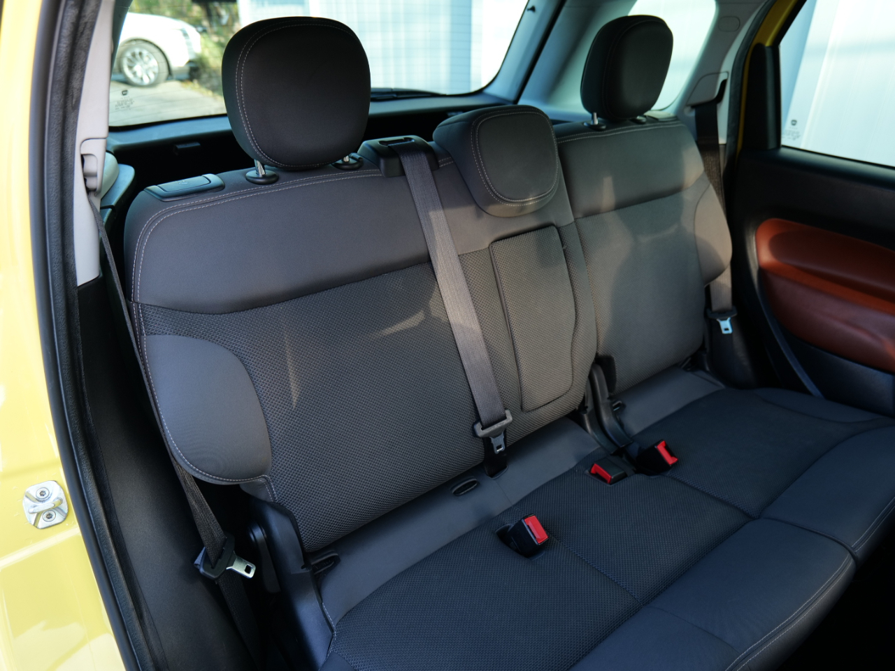 Fiat 500L 5dr HB Trekking 2014 Fiat 500L 5dr HB Trekking 2014