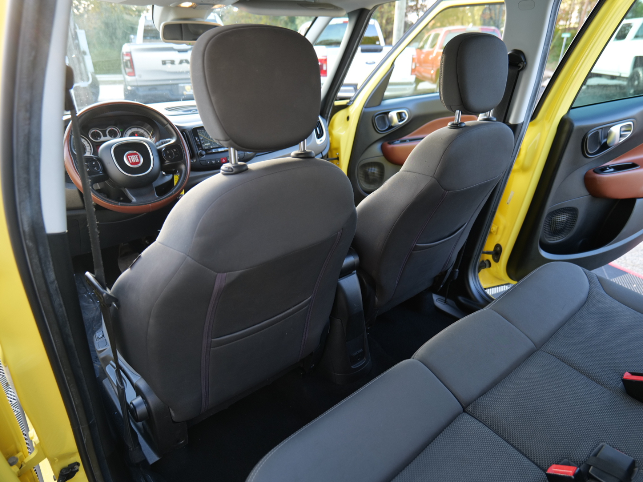 Fiat 500L 5dr HB Trekking 2014 Fiat 500L 5dr HB Trekking 2014