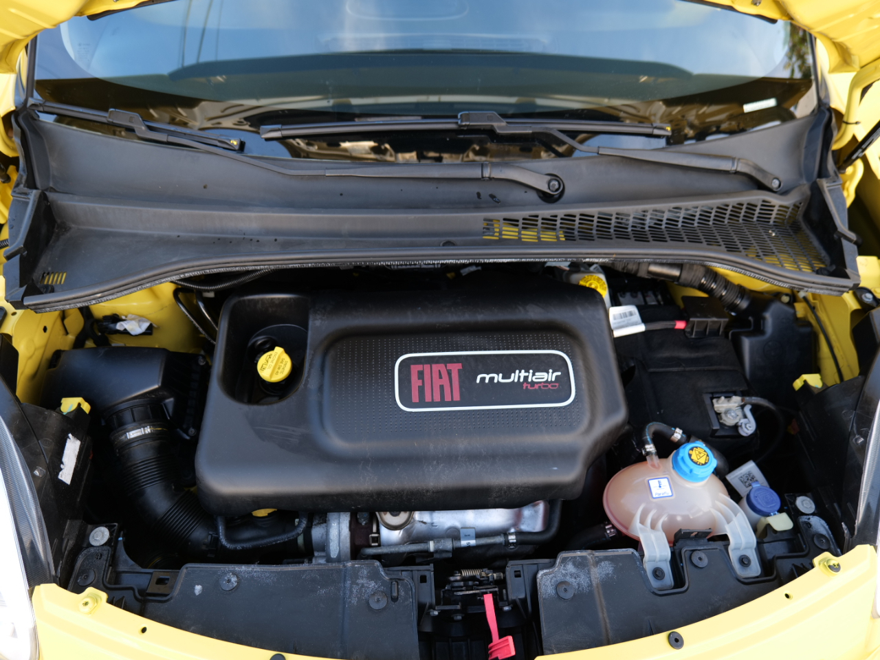 Fiat 500L 5dr HB Trekking 2014 Fiat 500L 5dr HB Trekking 2014