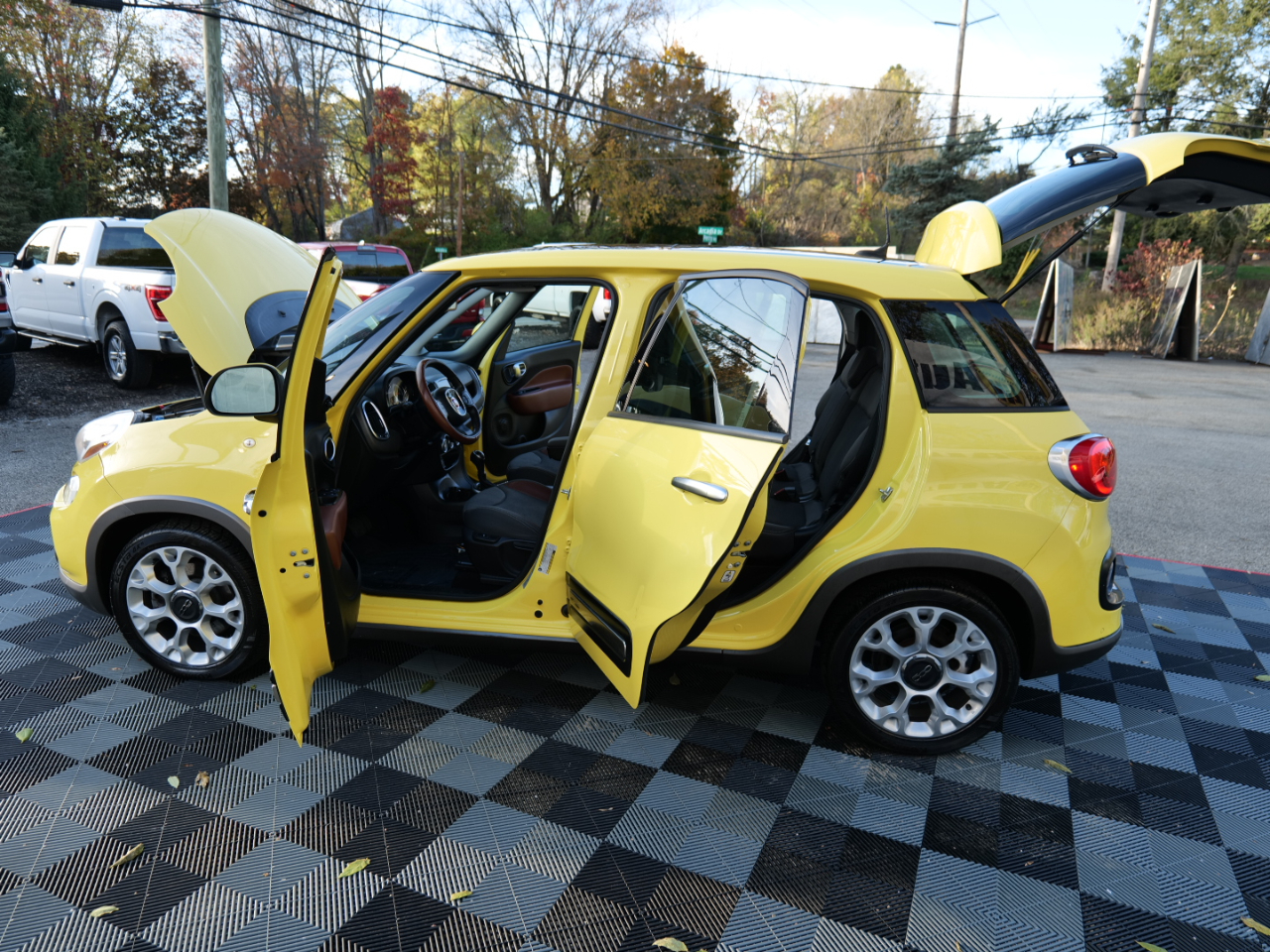 Fiat 500L 5dr HB Trekking 2014 Fiat 500L 5dr HB Trekking 2014