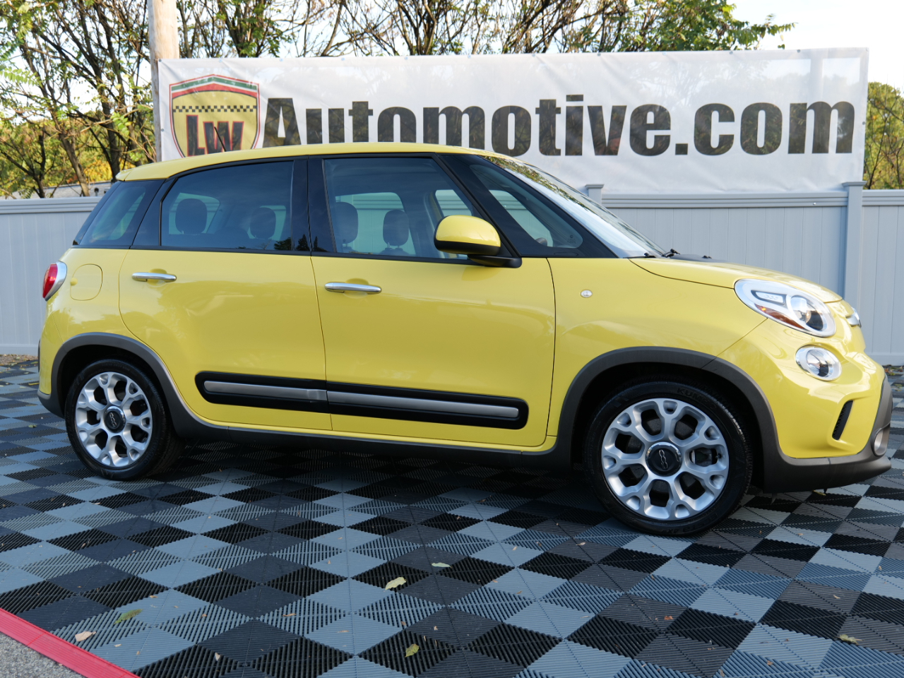 Fiat 500L 5dr HB Trekking 2014 Fiat 500L 5dr HB Trekking 2014