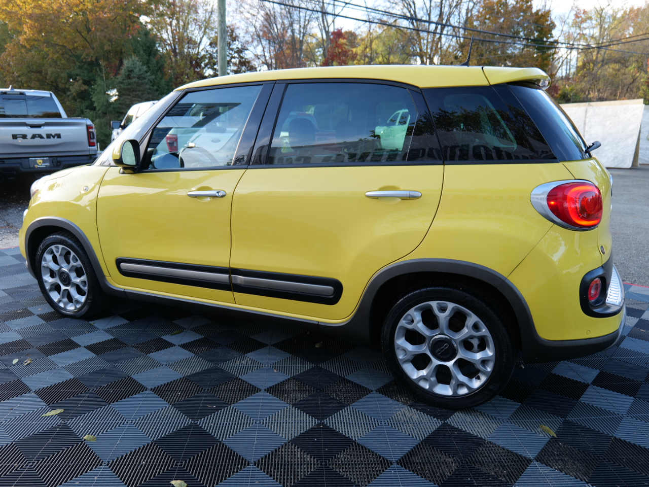 Fiat 500L 5dr HB Trekking 2014 Fiat 500L 5dr HB Trekking 2014