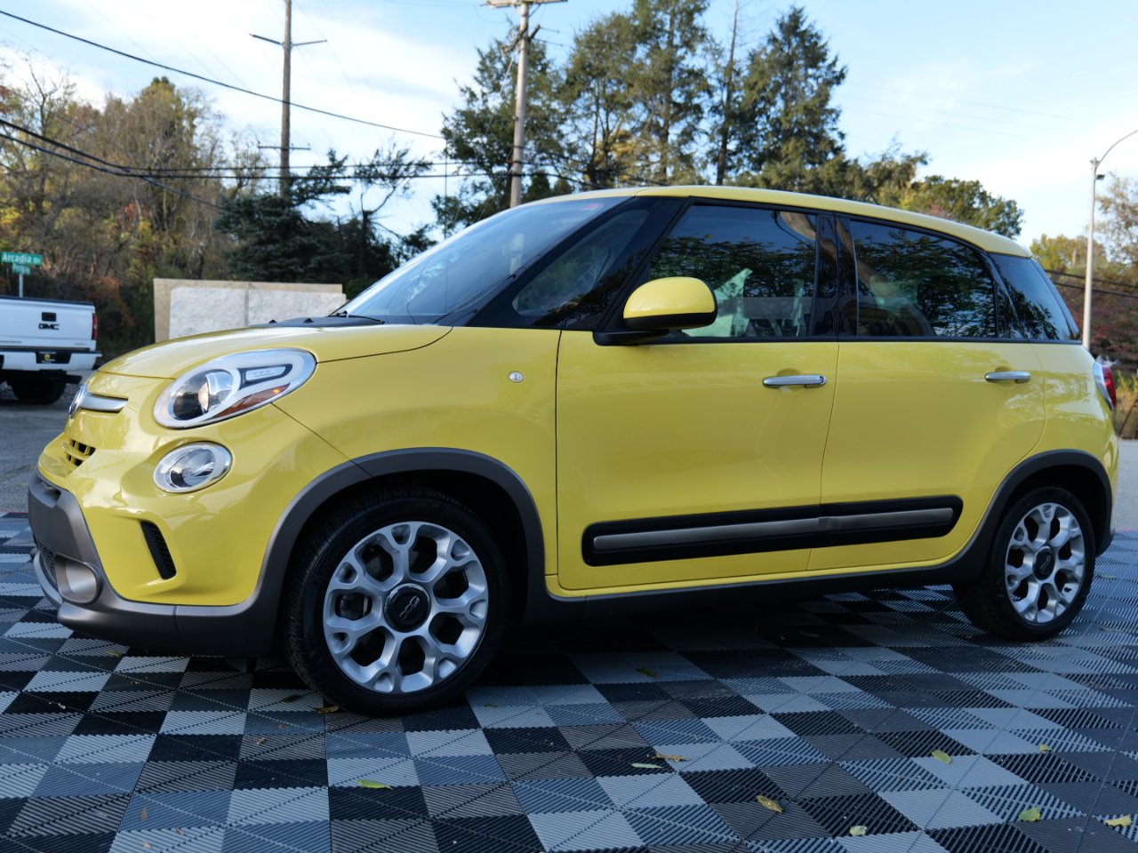 Fiat 500L 5dr HB Trekking 2014 Fiat 500L 5dr HB Trekking 2014