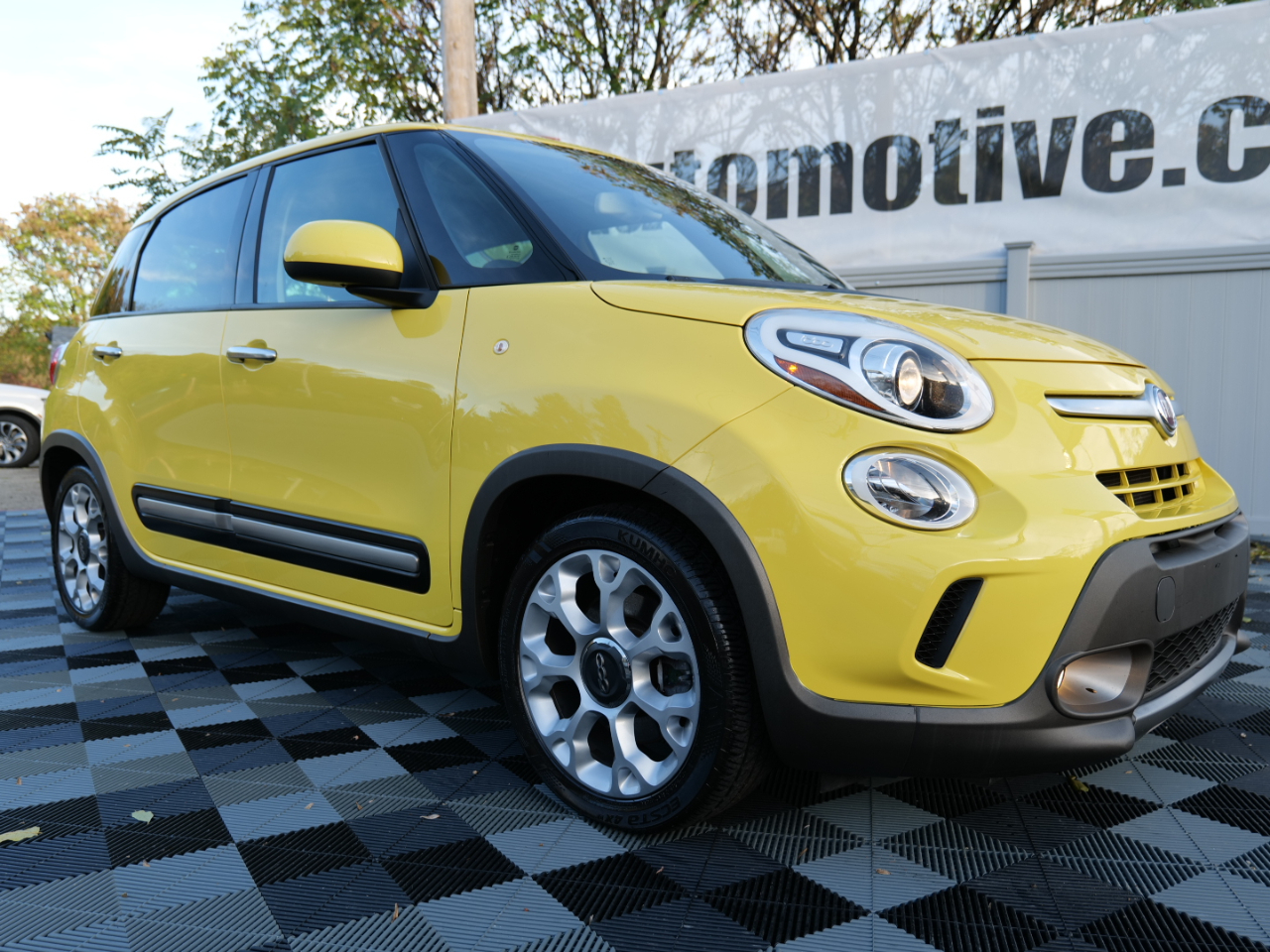 Fiat 500L 5dr HB Trekking 2014 Fiat 500L 5dr HB Trekking 2014