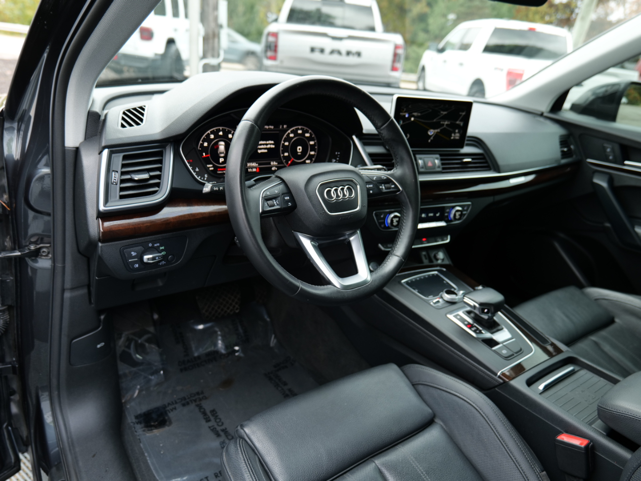 Audi Q5 Premium Plus 45 TFSI quattro 2019 Audi Q5 Premium Plus 45 TFSI quattro 2019