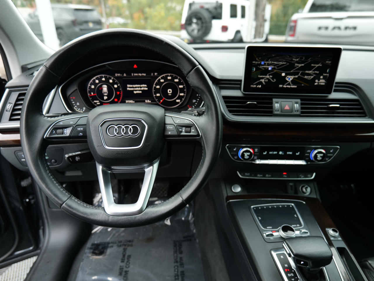 Audi Q5 Premium Plus 45 TFSI quattro 2019 Audi Q5 Premium Plus 45 TFSI quattro 2019