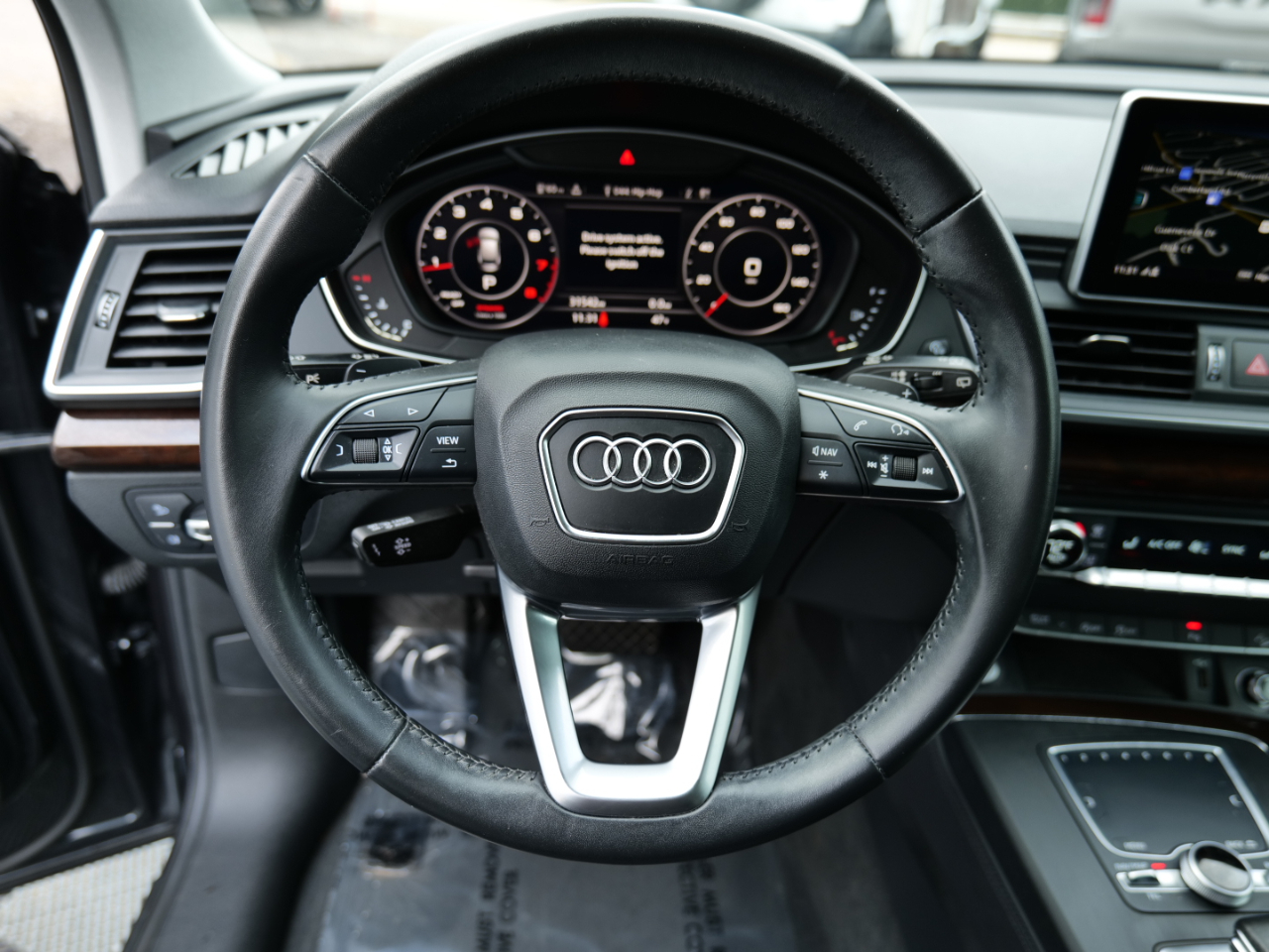 Audi Q5 Premium Plus 45 TFSI quattro 2019 Audi Q5 Premium Plus 45 TFSI quattro 2019