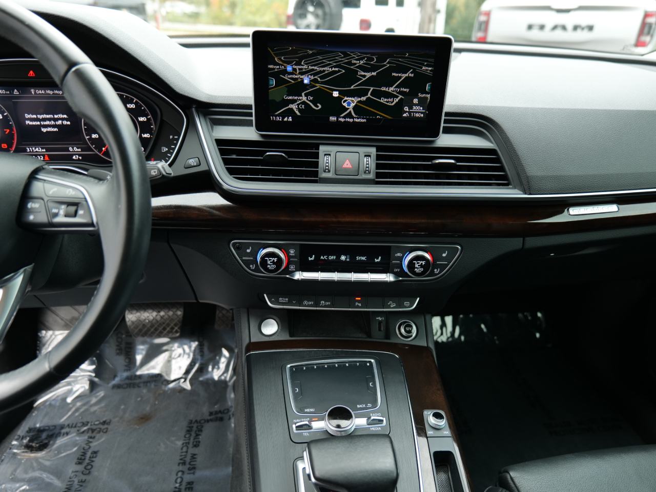 Audi Q5 Premium Plus 45 TFSI quattro 2019 Audi Q5 Premium Plus 45 TFSI quattro 2019