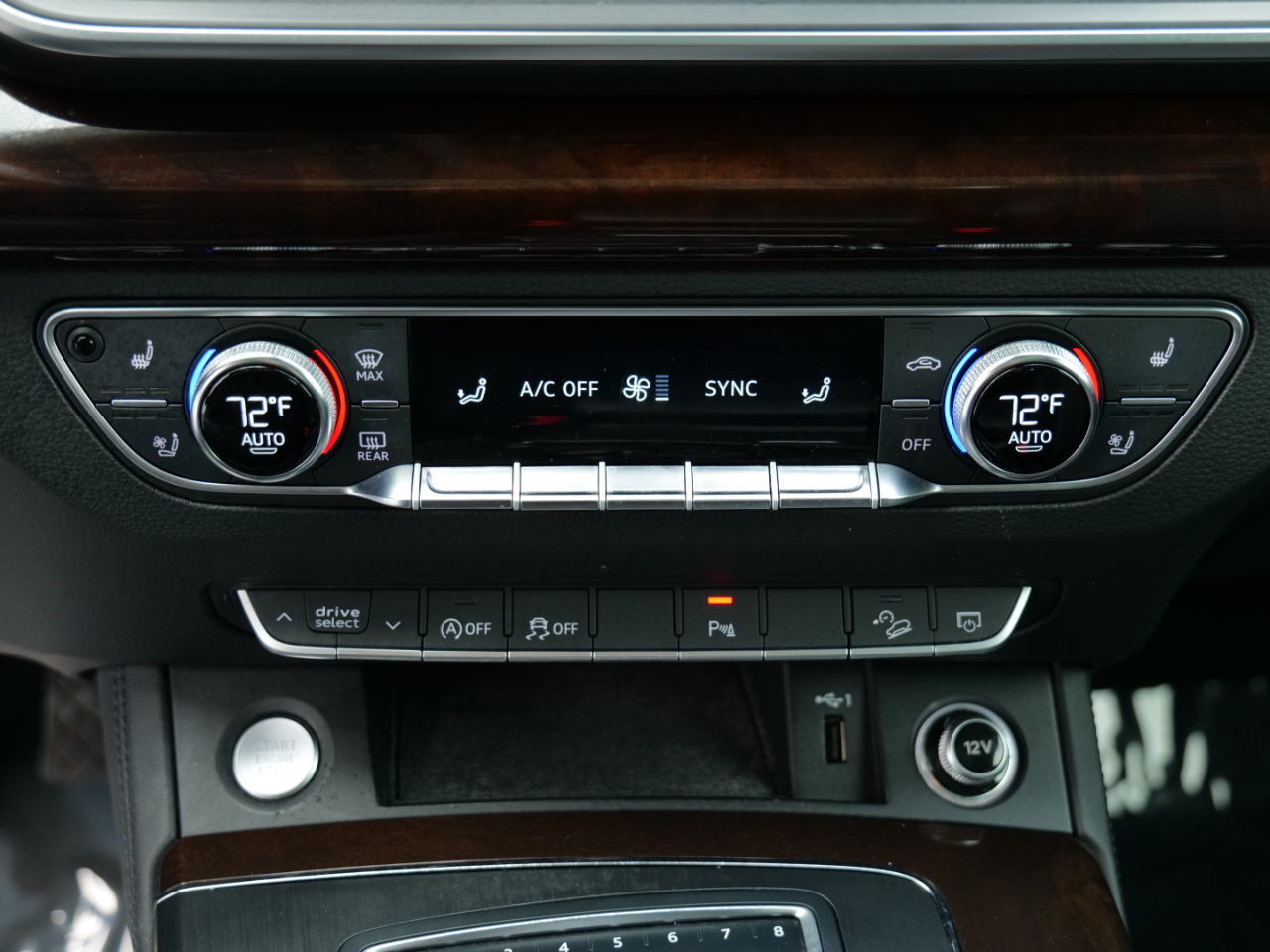 Audi Q5 Premium Plus 45 TFSI quattro 2019 Audi Q5 Premium Plus 45 TFSI quattro 2019