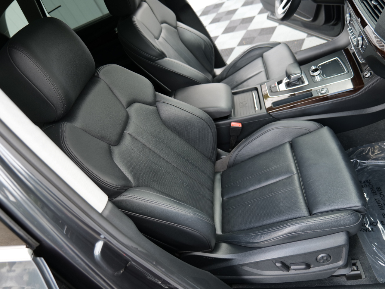 Audi Q5 Premium Plus 45 TFSI quattro 2019 Audi Q5 Premium Plus 45 TFSI quattro 2019