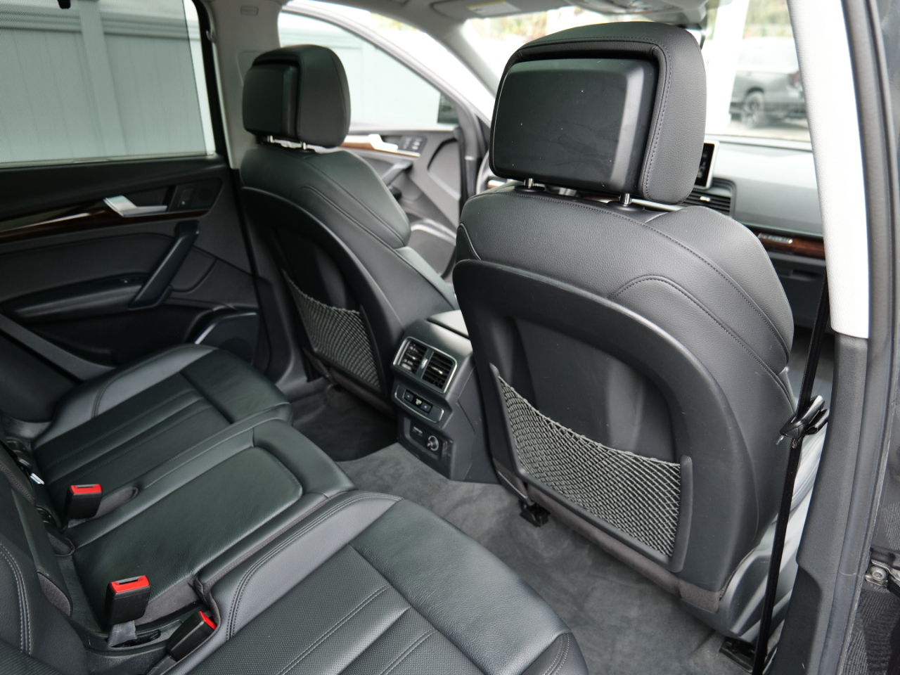 Audi Q5 Premium Plus 45 TFSI quattro 2019 Audi Q5 Premium Plus 45 TFSI quattro 2019