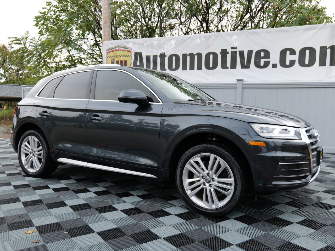 Audi Q5 Premium Plus 45 TFSI quattro 2019 Audi Q5 Premium Plus 45 TFSI quattro 2019