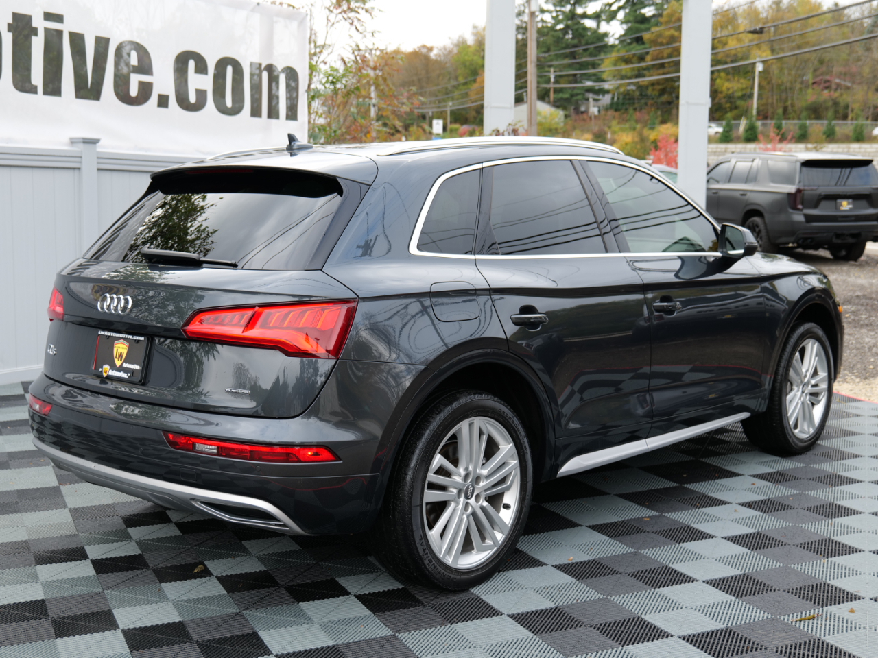 Audi Q5 Premium Plus 45 TFSI quattro 2019 Audi Q5 Premium Plus 45 TFSI quattro 2019