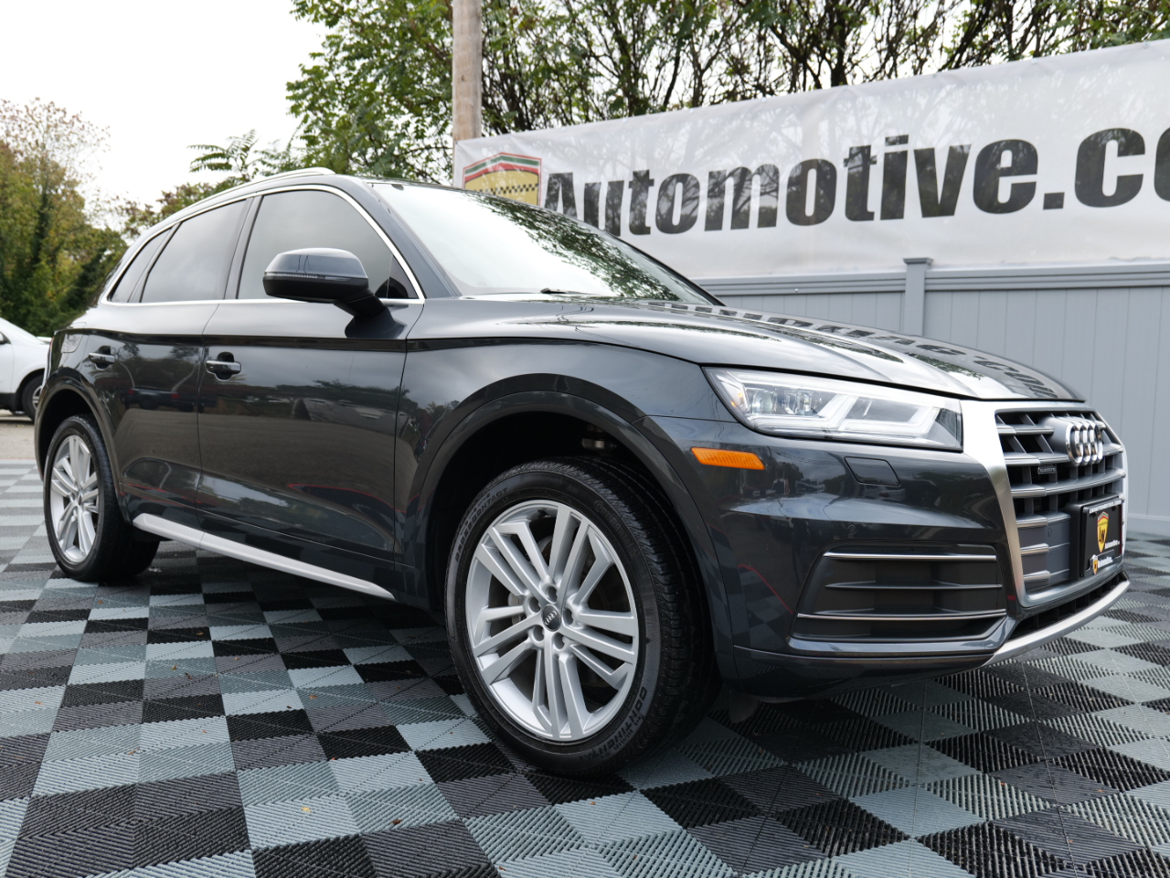 Audi Q5 Premium Plus 45 TFSI quattro 2019 Audi Q5 Premium Plus 45 TFSI quattro 2019
