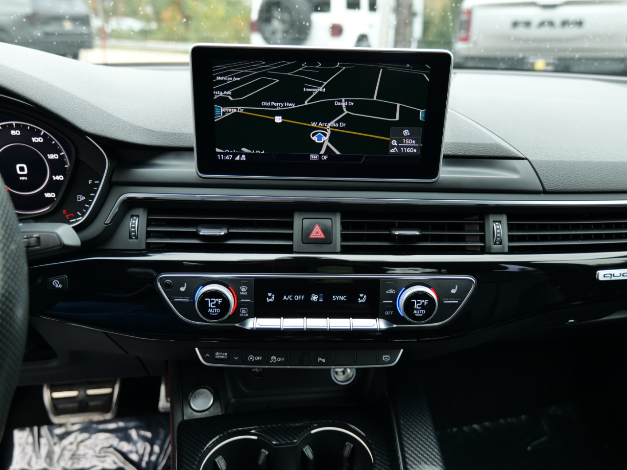 Audi A4 2.0 TFSI Auto Premium Plus quattro AWD 2018 Audi A4 2.0 TFSI Auto Premium Plus quattro AWD 2018