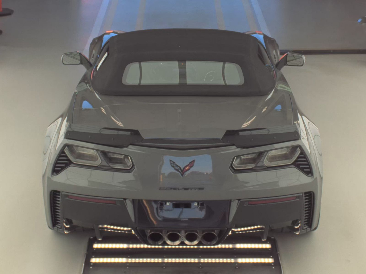 2015 Chevrolet Corvette Z06 Convertible 2LZ photo 3
