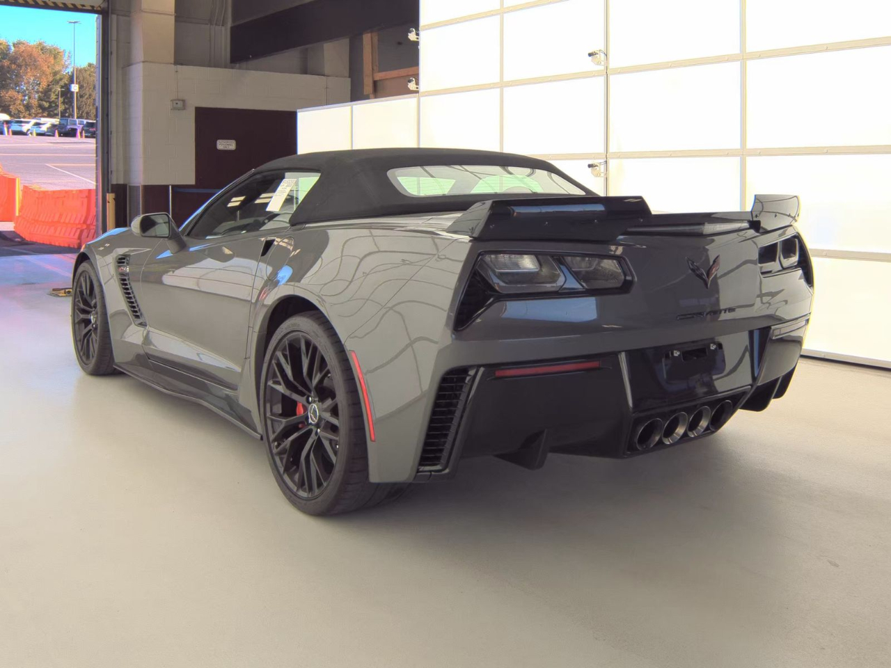 2015 Chevrolet Corvette Z06 Convertible 2LZ photo 4