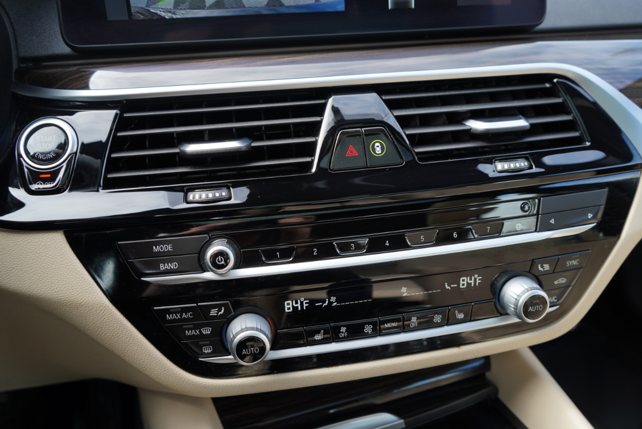 BMW 5 Series 530i xDrive Sedan 2022