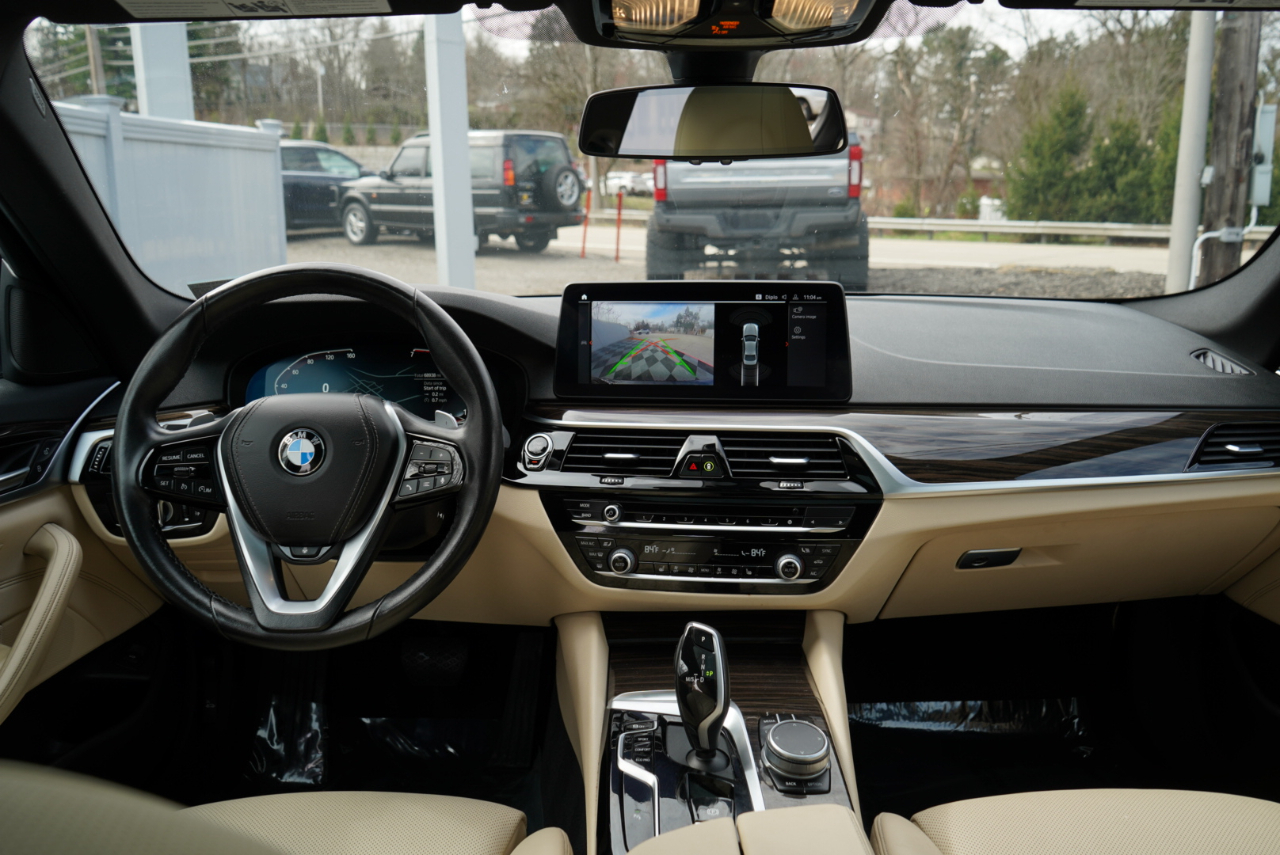 BMW 5 Series 530i xDrive Sedan 2022