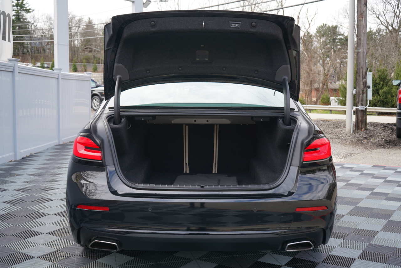 BMW 5 Series 530i xDrive Sedan 2022