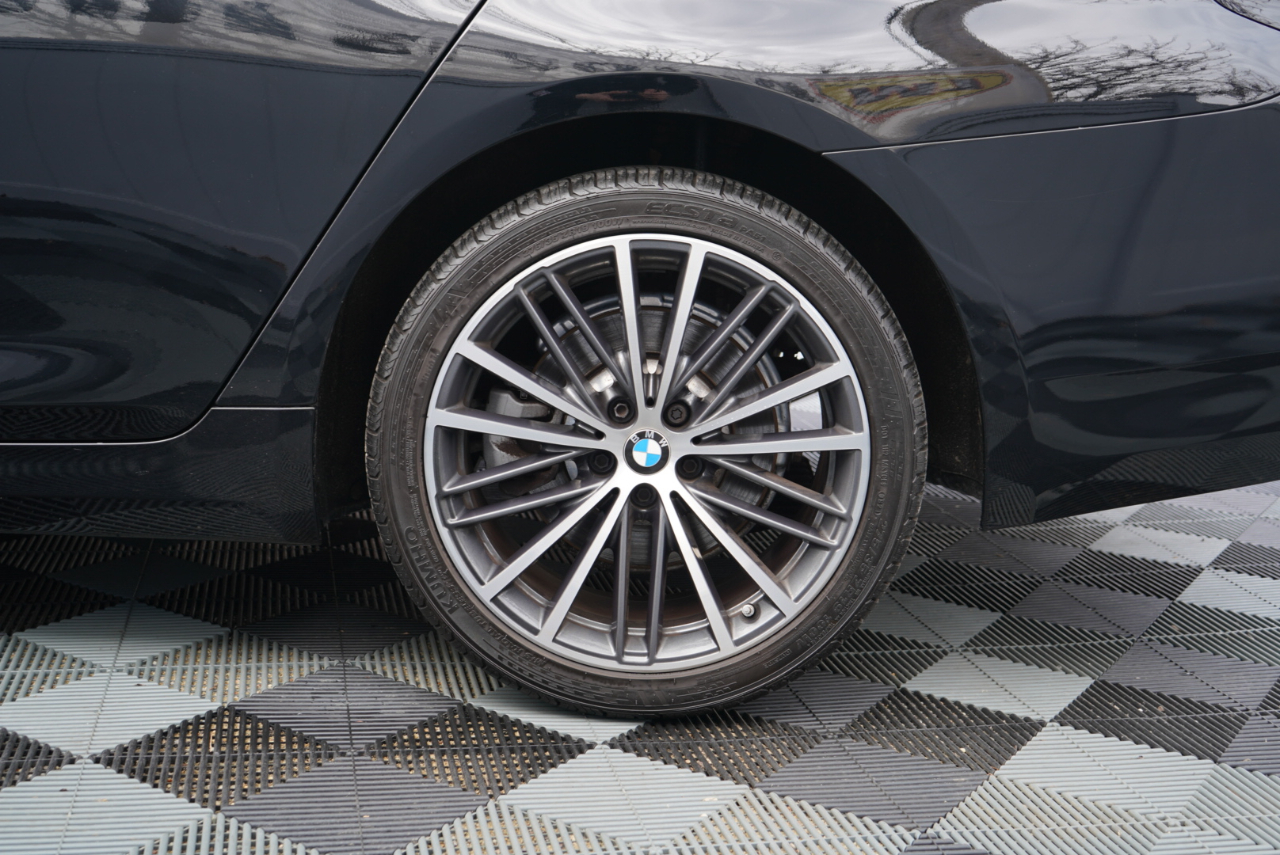 BMW 5 Series 530i xDrive Sedan 2022