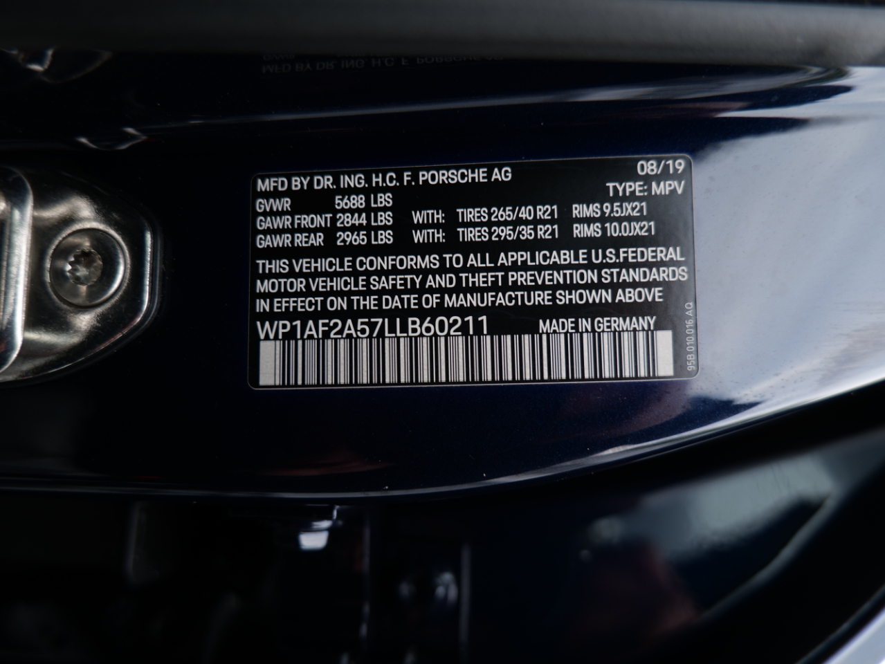 Porsche Macan Turbo AWD 2020 Porsche Macan Turbo AWD 2020