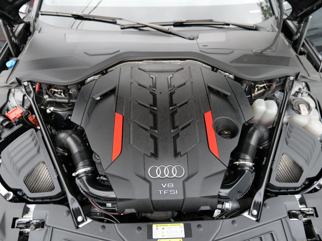 Audi S8 4.0 TFSI 2022 Audi S8 4.0 TFSI 2022