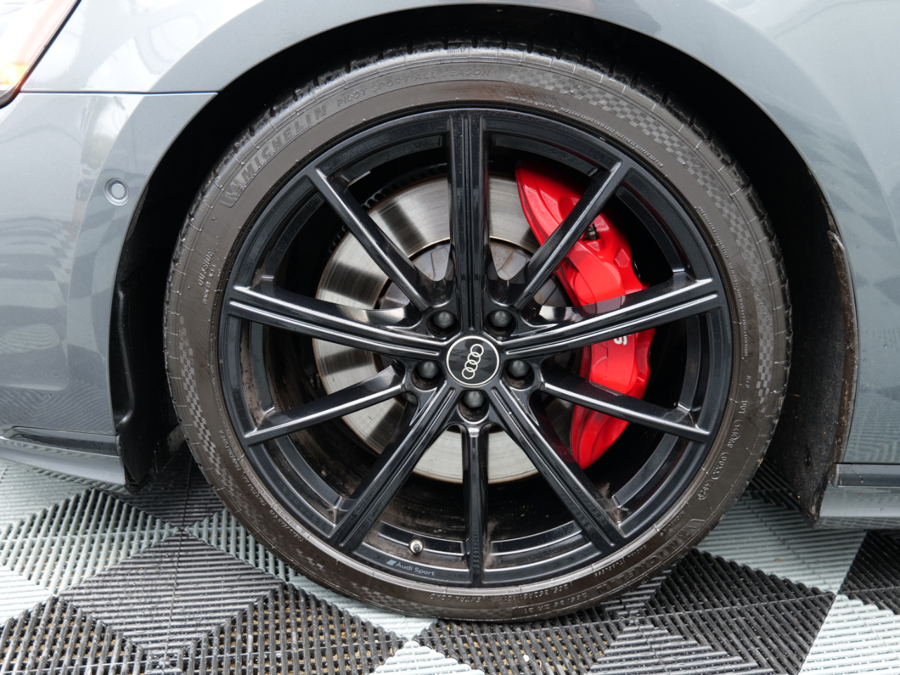 Audi S8 4.0 TFSI 2022 Audi S8 4.0 TFSI 2022